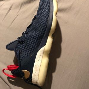 Lebron basketball shoes